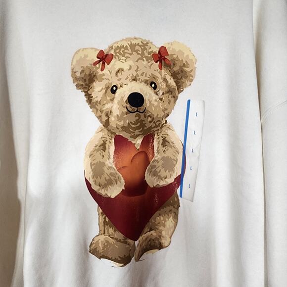 Bear hugging heart sweatshirt women's Large Grayson/threads Faded - Picture 5 of 7